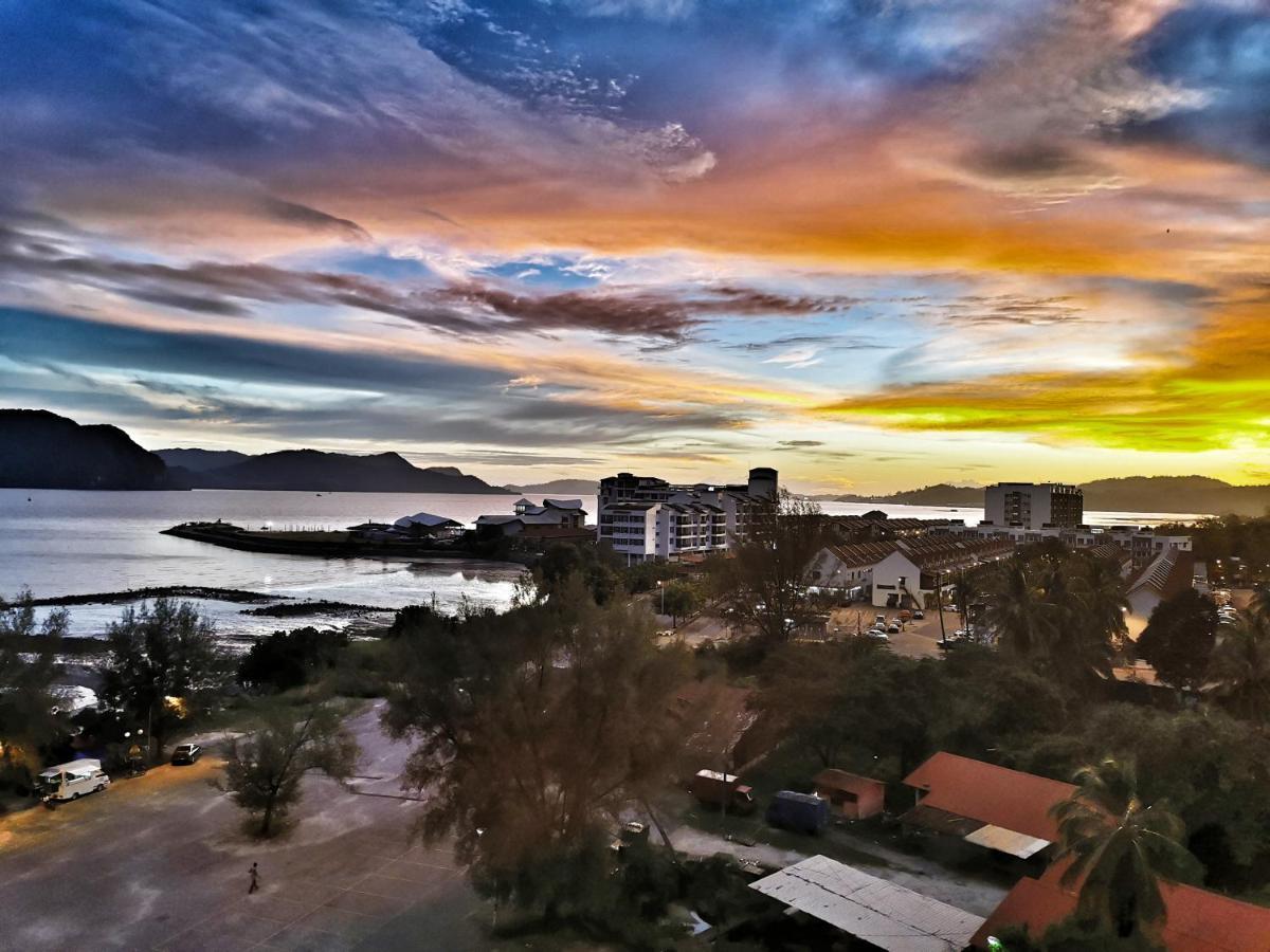 Hotel Langkasuka Langkawi Kuah Dış mekan fotoğraf