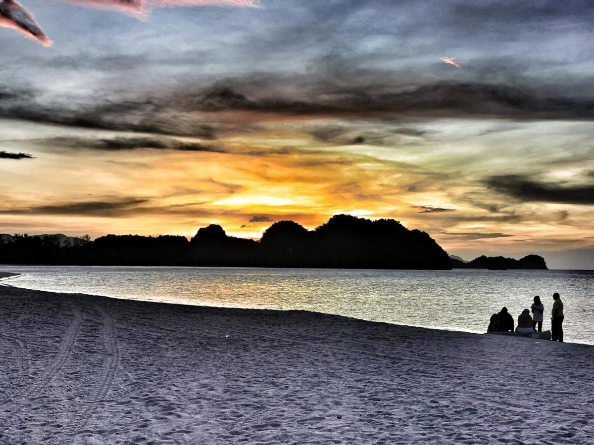 Hotel Langkasuka Langkawi Kuah Dış mekan fotoğraf
