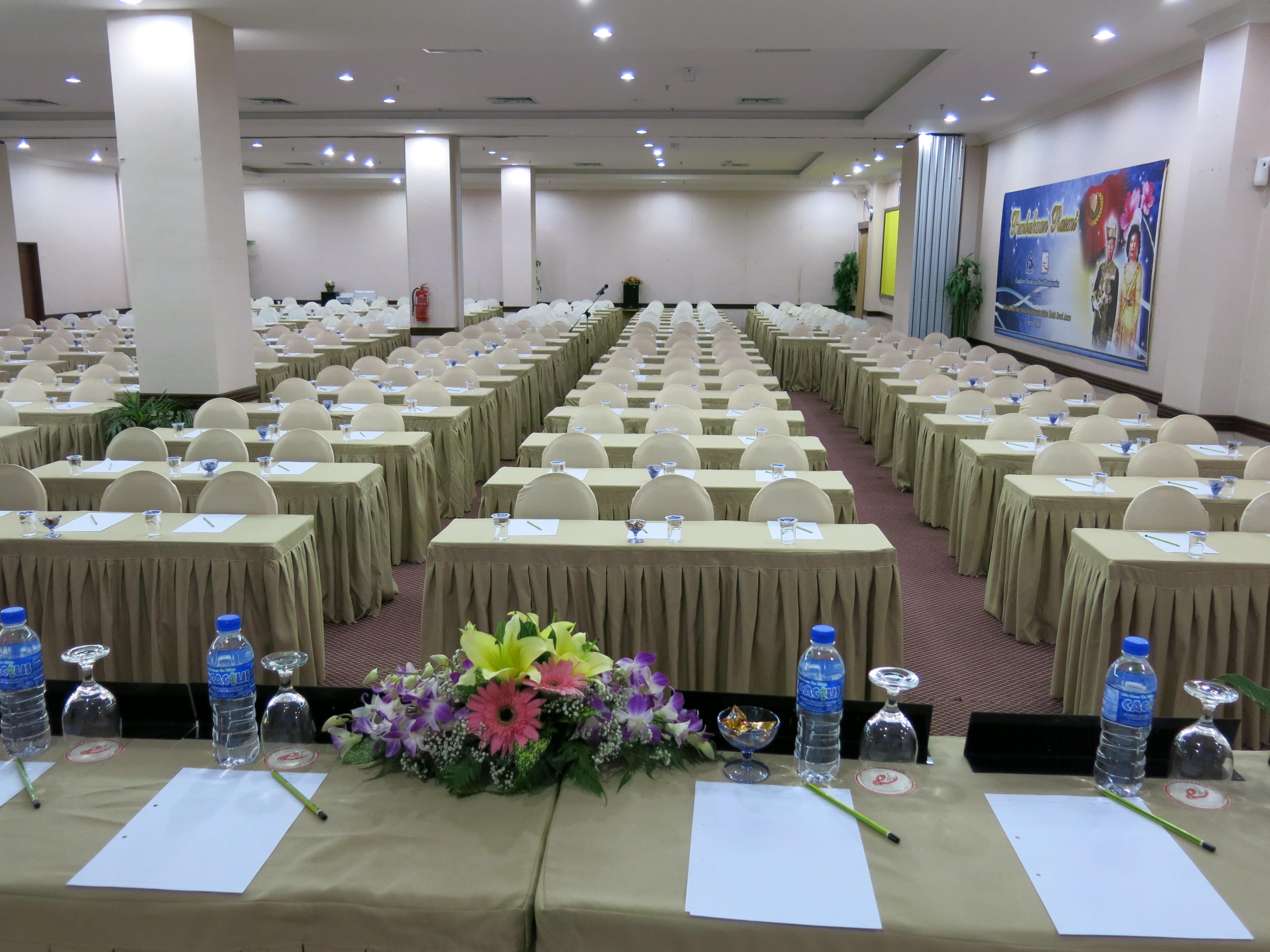Hotel Langkasuka Langkawi Kuah Dış mekan fotoğraf