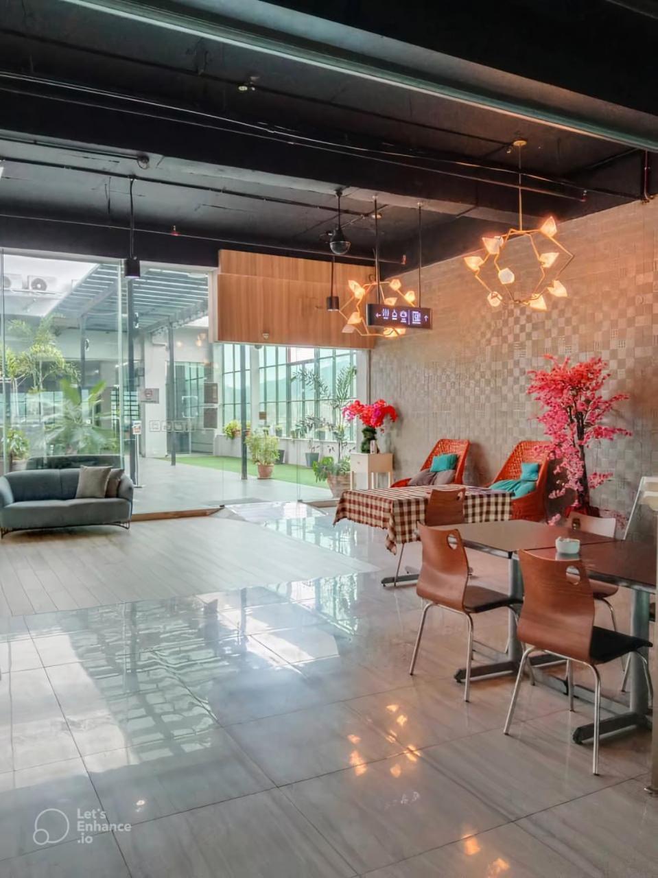 Hotel Langkasuka Langkawi Kuah Dış mekan fotoğraf